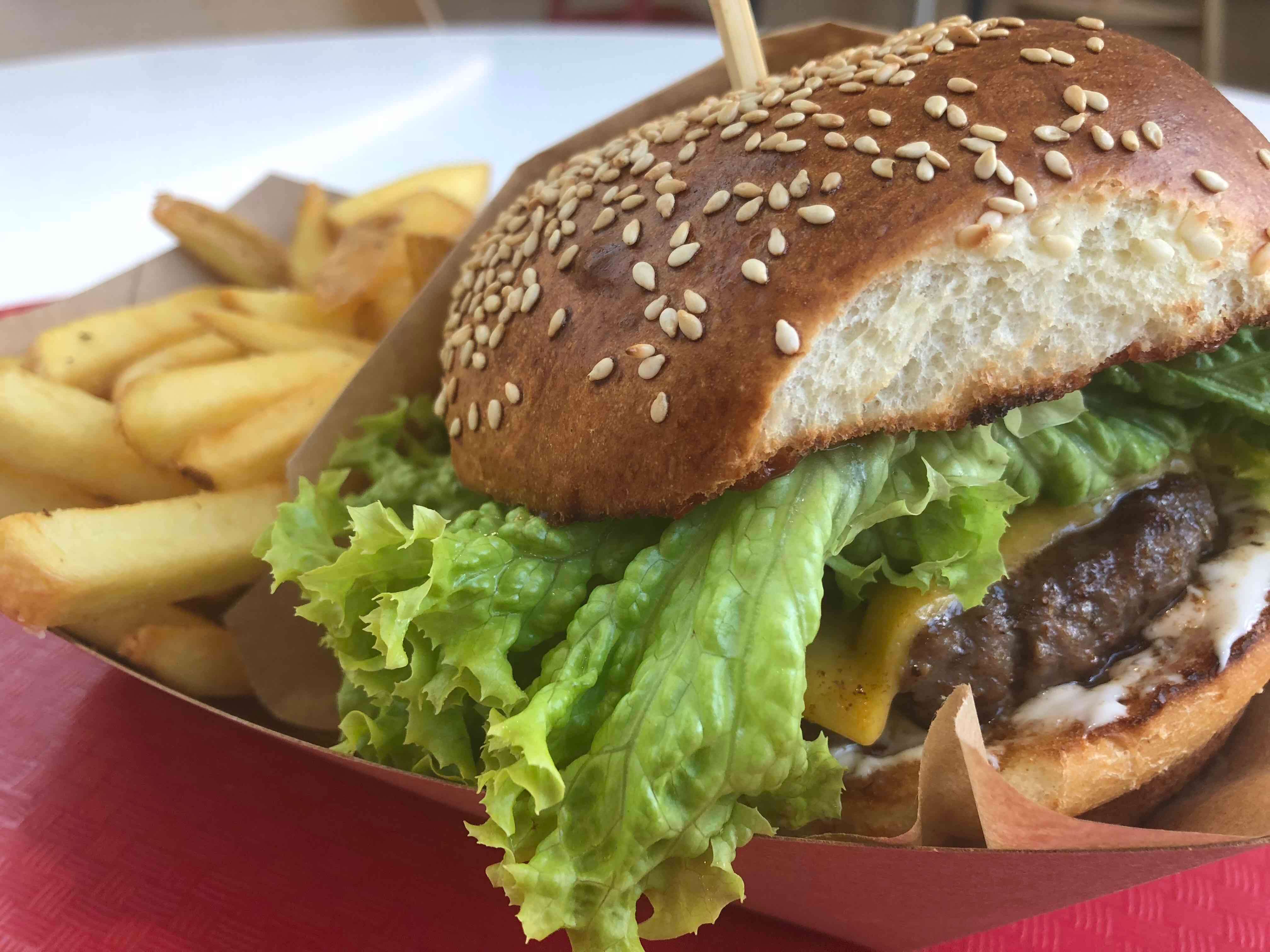 RegalBurger_burger
